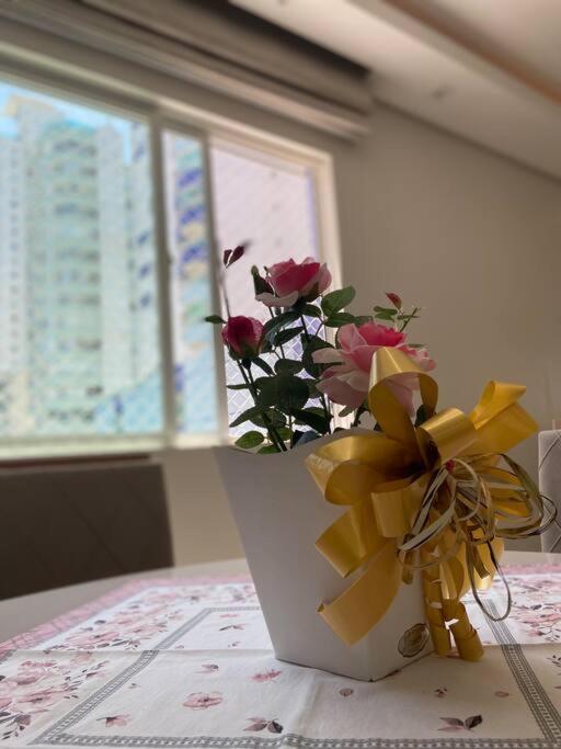 02 Suites E 02 Vagas De Garagem. Apartamento *