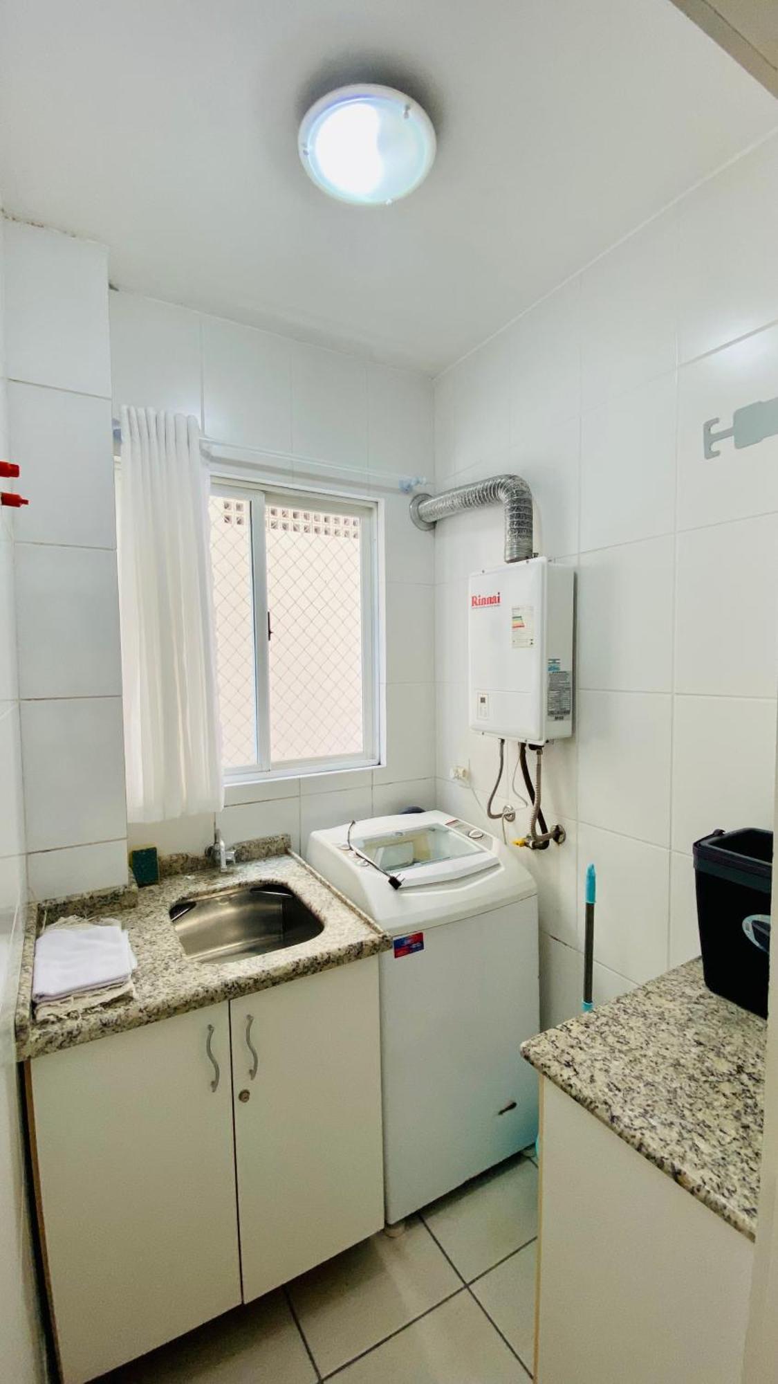 02 Suites E 02 Vagas De Garagem. Balneario Camboriu